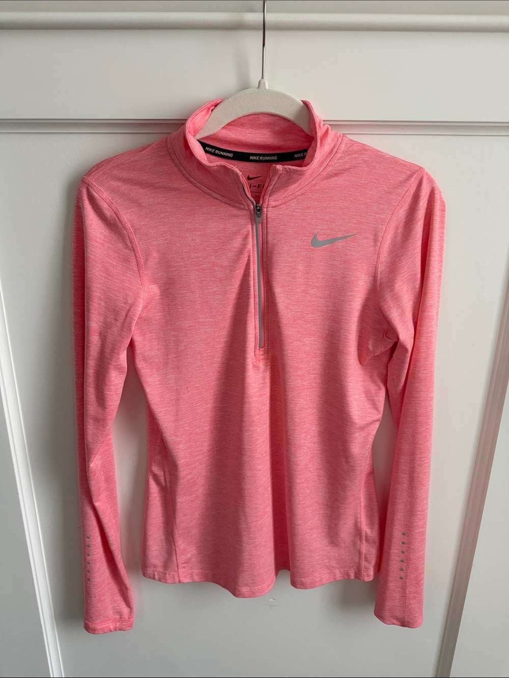 EUC Nike Dri-Fit 1/4 Zip Long-Sleeve Athletic Top